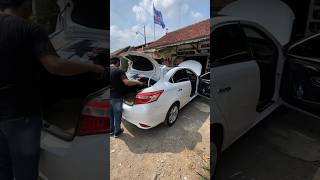 Transaksi jual beli mobil vios limo