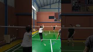 Yadi! #shorts #badminton