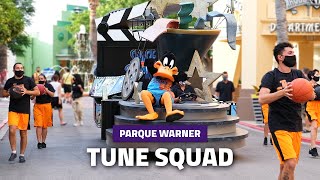 🏀 Animación TUNE SQUAD 🏀 #SpaceJam | PARQUE WARNER 2021