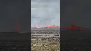 Eruption in Iceland 🌋 #travel #iceland #volcano #lava #trecking #exploration