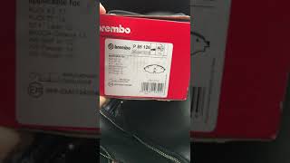 Колодки передние Brembo для Гольф7 ,  Ауди А3 12 - Octavia , Sperb  15-     8V0698151B , 5Q0698151F