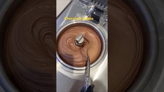 🍫 Chocolate gelato チョコレート味のジェラート Crème glacée au chocolat #subscribe #icecream #summer #machine