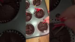 Baking cupcakes! 🧁 #christmas #edit #subscribe #capcut this is my most viewed video!!!