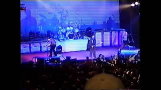 System Of A Down - Dam live [Montreal 2nd Night 2002]