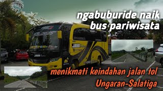 Naik bus pariwisata lewat jalan tol ketemu bus AKAP