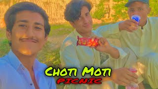 Doston kay saat choti moti picnic  🧺  karli 😘 | Little picnic 🧺 with my friends 😍