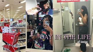 VLOG: DAY IN THE LIFE | shopping, crumble cookies, etc.!!