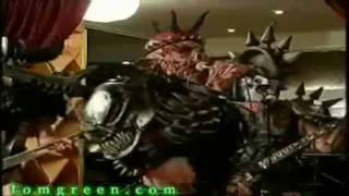 Gwar - Sick of You - live on tom green 2006 (HD)