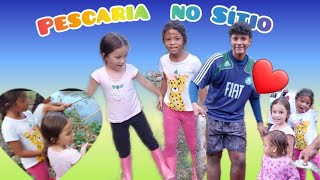 Pescaria no sítio com os amigos e primos