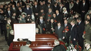 (RARE) Patrioticheskaya pesnya | Funeral of Galina Staravoytova (1998)