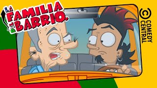 El Abuelo Le Roba El Coche A Gaspar | La Familia Del Barrio | Comedy Central LA