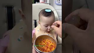 baby eats breakfast/mỗi ngày 1 gói siro giúp con ngon miệng #shorts #shortvideo