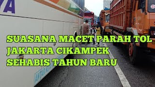 suasana tol jakarata cikampek macet parah