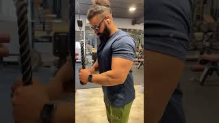 Triceps #arms #triceps #workout #fitness #shorts #bodybuilding #gym #subscribe #youtube #viral #fit