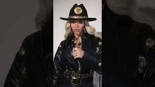 Beyonce stuns in vintage Versace leather look