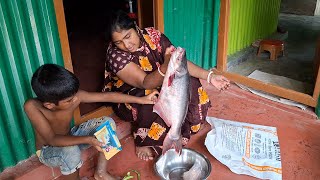 ১০০ টাকা কেজি বেগুন আমরা সাধারন মানুষ কি ভাবে সবজি কিনে খাবো | Oue village life