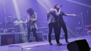 Monuments "Cardinal red" - Live 106 Rouen