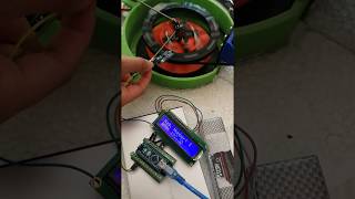 Tachometer built with an Arduino and a hall effect sensor