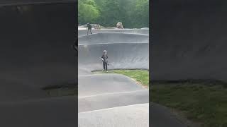 Skating the Pump Track - Skateboard Sessions #skateboard #skate #skateboarding