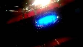 Victor Sales na HSBC Arena e o Octógono do UFC Rio (UFC 142)