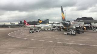 Landing at Manchester Airport (MAN) - Virgin Atlantic VS86 reg G-VXLG B747-400