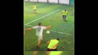 Absurdalna sytuacja! Nie trafili do pustej bramki 4-razy! #shorts #football #news #viral #funny