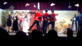 Armenian Folk Dance - Azkagragan Bar