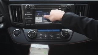 Empareja el Bluetooth de su vehiculo con Celeste Huezo en Millennium Toyota