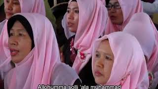 Allohumma Sholli Ala Muhammad (+Lirik) Maslahat Qotrun Nada