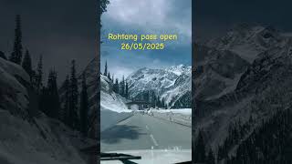 Rohtang pass now open #travel #manalitrip