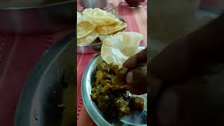 Luchi & Sada Aloor Tarkari/লুচি সাদা আলুর তরকারি #shorts #shortviral #trending #bengalifood #luchi