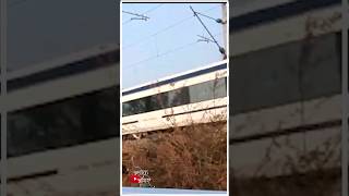 vandhe bharat superfast #train#local#shortvideo