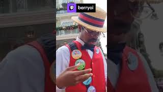 How to get free pin in Disney World | berryoi on #Twitch #twitchclips #usa #orlando #trip #disney