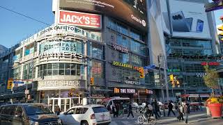 Yonge - Dundas intersection 2024-10-10, 4K, pt. 1