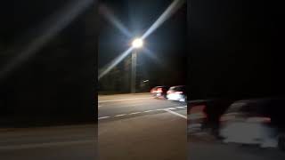 Русские едут на дачу в пятницу вечером. Russians heading to the country on a Friday night.