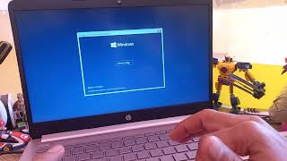 como instalar el sistema Windows Laptop HP 14-dq0509la