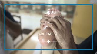 Abhyanga therapy at Vrindavan Ayurveda chikitsalayam