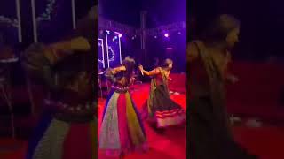 #viral #gujarati #samile #song #dance #dhartisolanki    hina Suthar and dharti solanki mojjjj💓💖