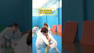 ⚠️Non deridere mai un compagno durante un allenamento di judo è cruciale! #shorts