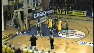 ΑΕΚ ΠΑΟ 63-41(2003).  4/7