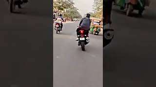 #Criminal#Yamaha#R15 bike lovers👫best#viral#Yamaha#R15 bike#public#Road#stunt lover#short video👫🚩❣️👫