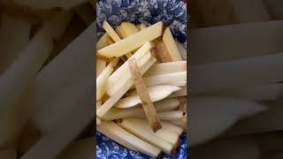 How to make the best hand cut crispy skin potato chips!