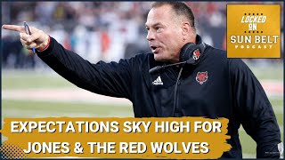 Expectations Are Sky High For Butch Jones and the Arkansas State Red Wolves