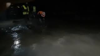 Fin de coulage du beton du radier. 23h.