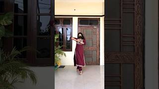 Bhare Naina | Dance Cover | #dance #bharenaina #bollywoodsongs #viraltrend #ytshorts #shorts #2023