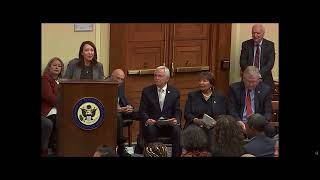 Sen. Cantwell at Rep. Eddie Bernice Johnson's Portrait Unveiling Ceremony