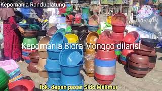 Obral barang kebutuhan alat alat rumah tangga dengan banyak variasi model dan macemnya..