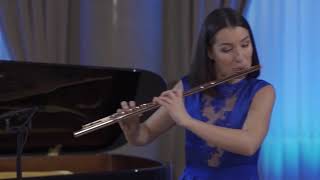 J.S.Bach Minuet and Badinerie, Orchestral Suite No.2, Sofia Viland (flute), Nikolaus Rexroth (piano)