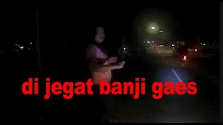 cari mati ini orang , cewek malam mulus gaes !!!