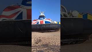 Hovercraft -Portsmouth to Isle of Wight #shorts